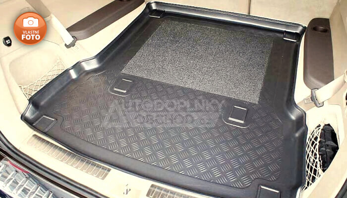 Vana do kufru přesně pasuje do zavazadlového prostoru modelu auta Mercedes GL X166 2012-